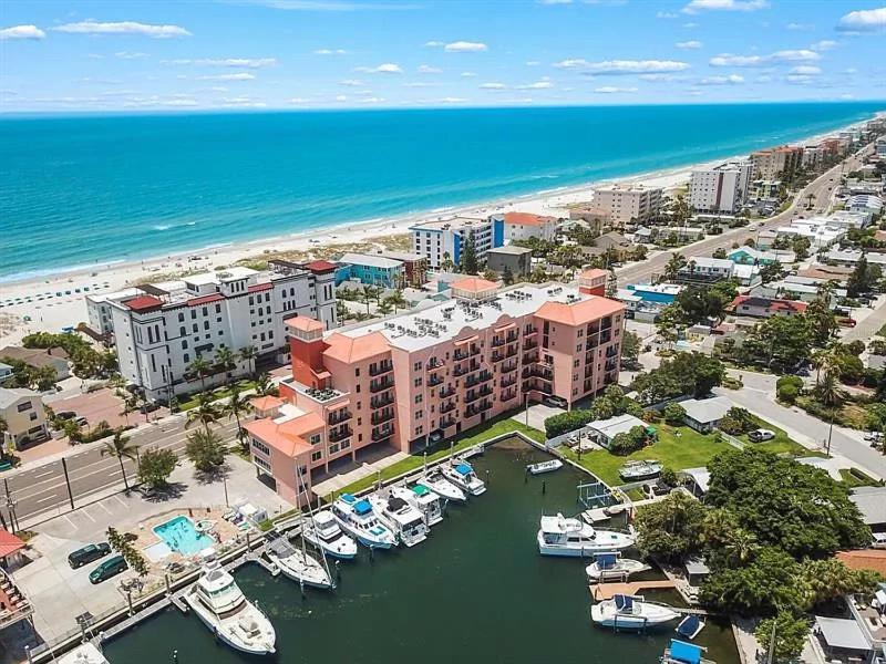 Gulf Coast Gold Private Condo - 2Bed, 2Bath, Sleep 6, Across Street From Beach, Balcony Views Of Sunsets, Beach & Gulf, Pool, Gym St. Pete Beach Exterior foto